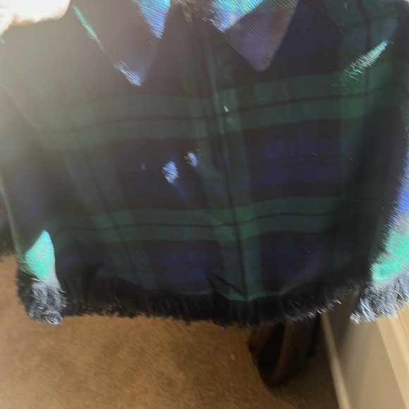 Children’s cape plaid green and blue.  Like new condition.  Fiona McDonald. - Picture 4 of 11